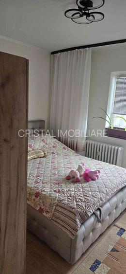 De vanzare Apartament 3 camere Pacii - 2