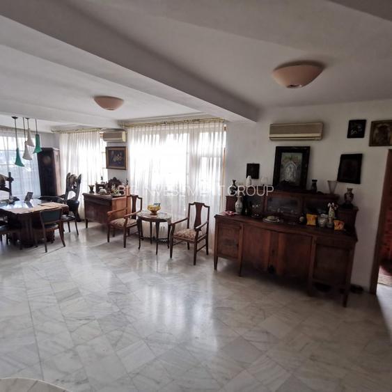 vila cu scara interioara, semineu,terasa mare, strada linistita - 4