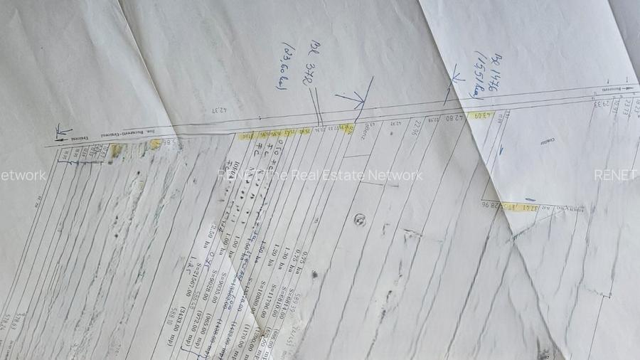 TEREN INTRAVILAN 30.000 MP ZONA AFUMATI . 2.050.000 Euro.  PRET 70 EURO/MP - 3