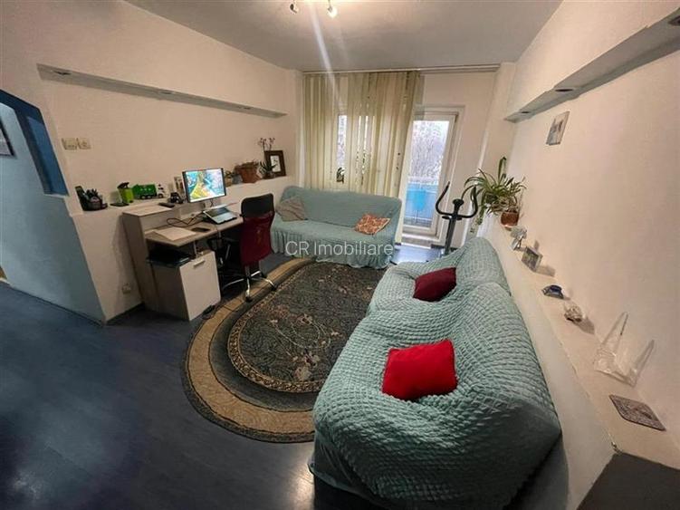 Apartament 3 camere Calea 13 Septembrie - 2