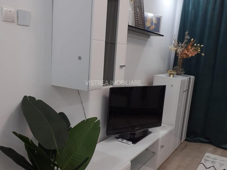 Centrala Proprie // Garsoniera noua // Renovata complet // Zona Lujerului - 4