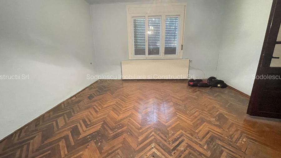 Casa cu teren de 915 mp și front de 20 ml - 7