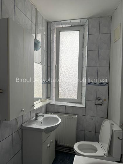 Apartament cu doua camere, ultracentral, str. Cuza Voda - 12