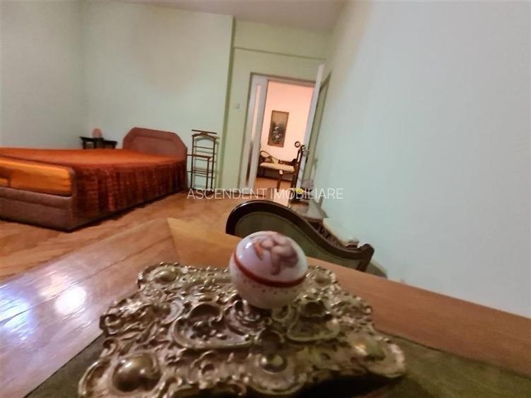 Decomandat pe 2 camere+ birou, etaj 1, Bulevardul Grivitei, Brasov - 18