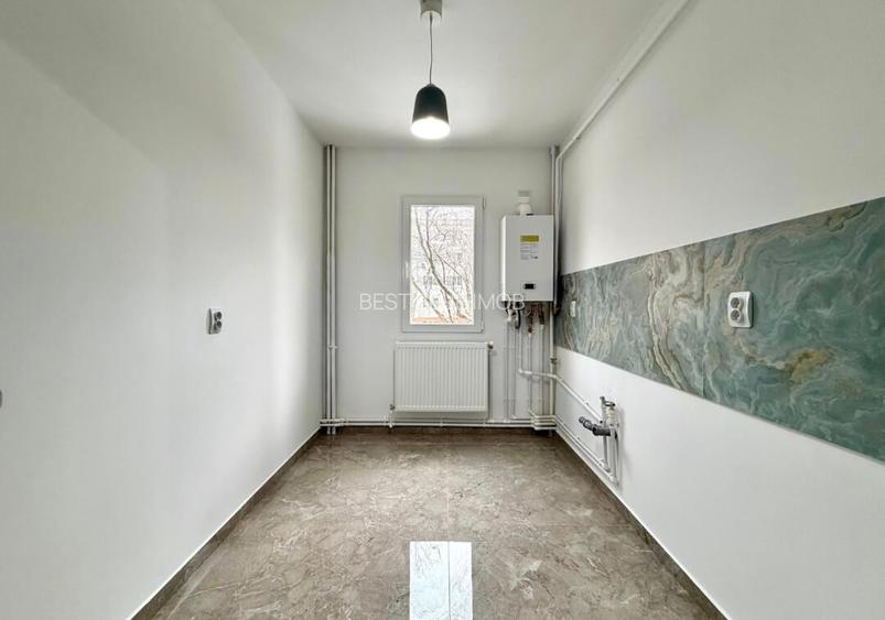 Ap.3 cam Podu Ros.Cantemir, et.1, renovat, bl.fara risc! - 9