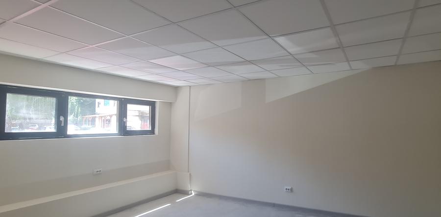 SC VIMAK IMOBILIARE vinde spatiu comercial zona Racadau