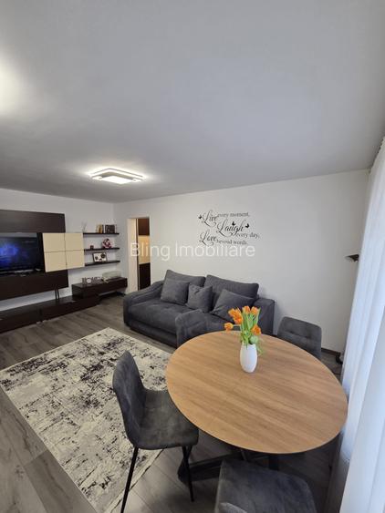 Apartament cu 2 camere, parcare, zona Academiei De Muzica - 2