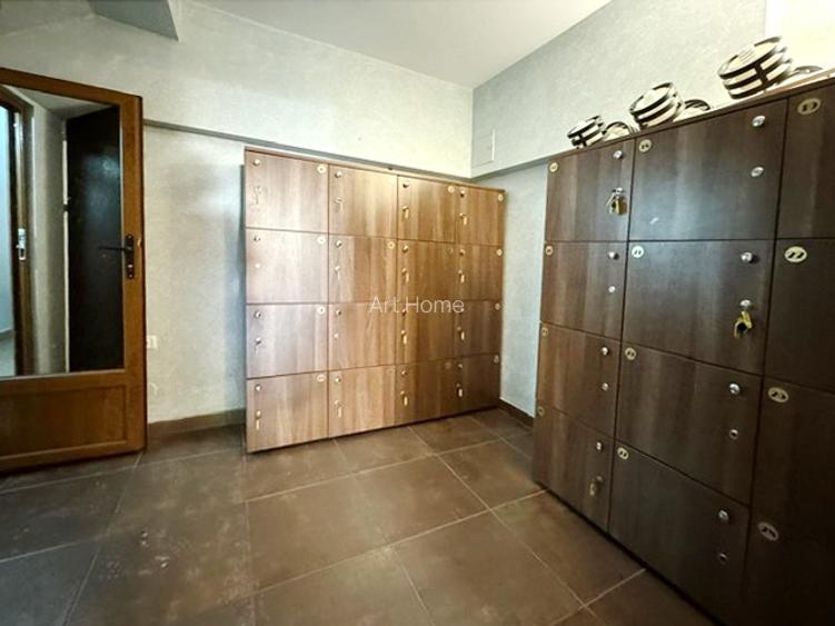 Casa/ Spatiu de Inchiriat - 12