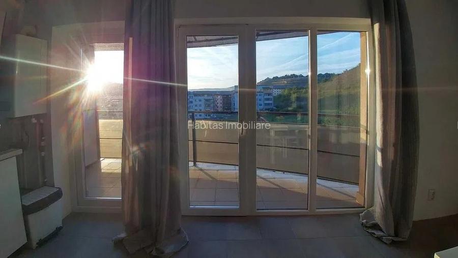 Apartament 2 camere, semidecomandate, zona strazii Stejarului,Floresti - 5