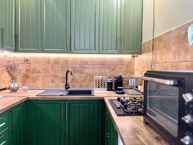 Apartament grandios cu vedere spectaculoasă spre Piața Libertății - 9