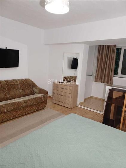 Apartament 1 camera CUG BULEVARD - 299  EURO - 4