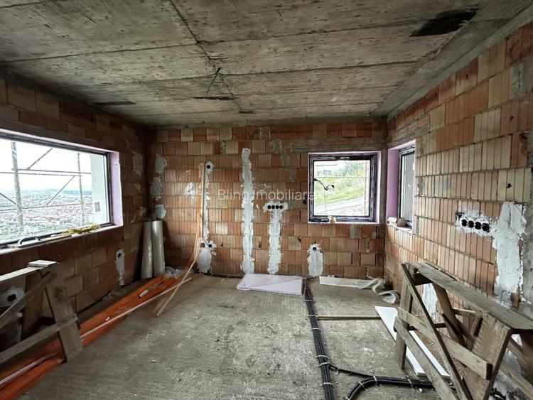 Casa individuala Narciselor 4 camere si teren 440 mp - 2