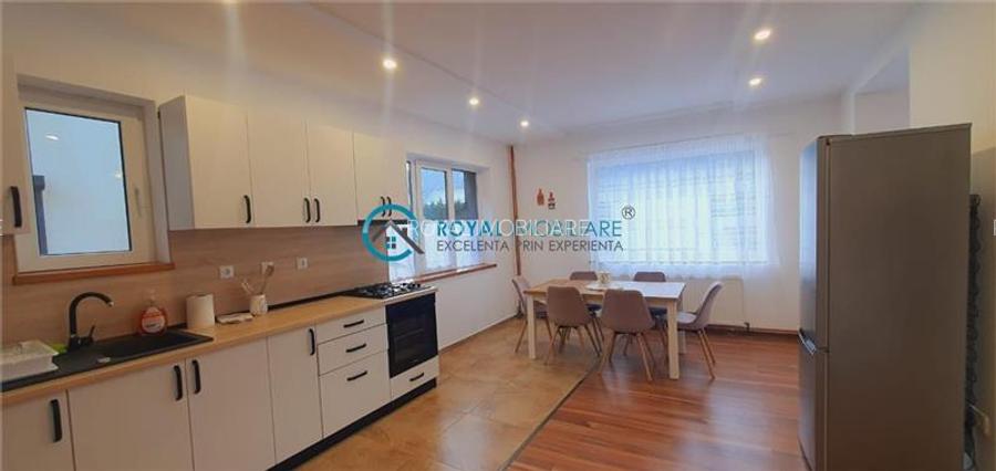 Royal Imobiliare - Vanzare vila in zona Busteni - 30