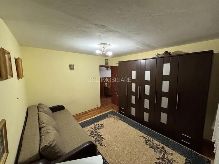 Apartament cu 2 camere - zona Nicolina - Pizza Nico - 6