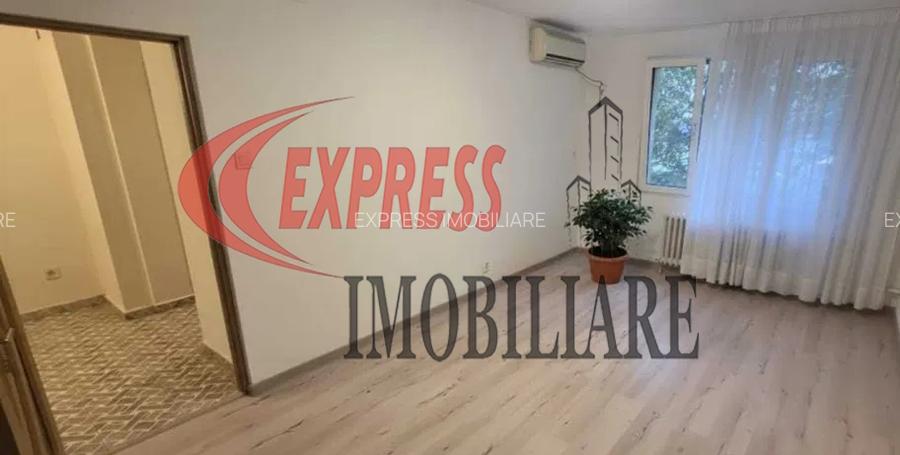 Titan, 1 Decembrie 1918,  McDonald's, Mega Image - 3