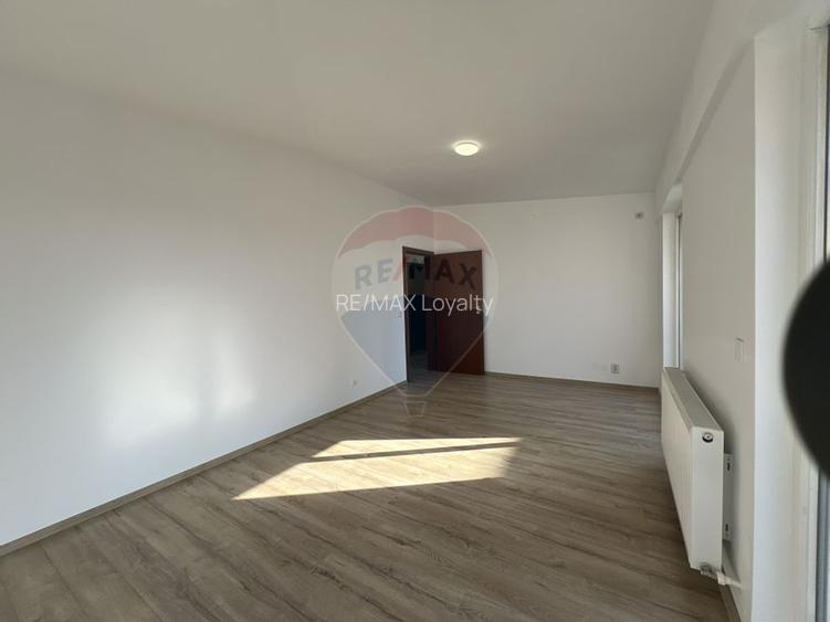 La inchiriat apartament 3 camere si parcare in Voluntari - 7