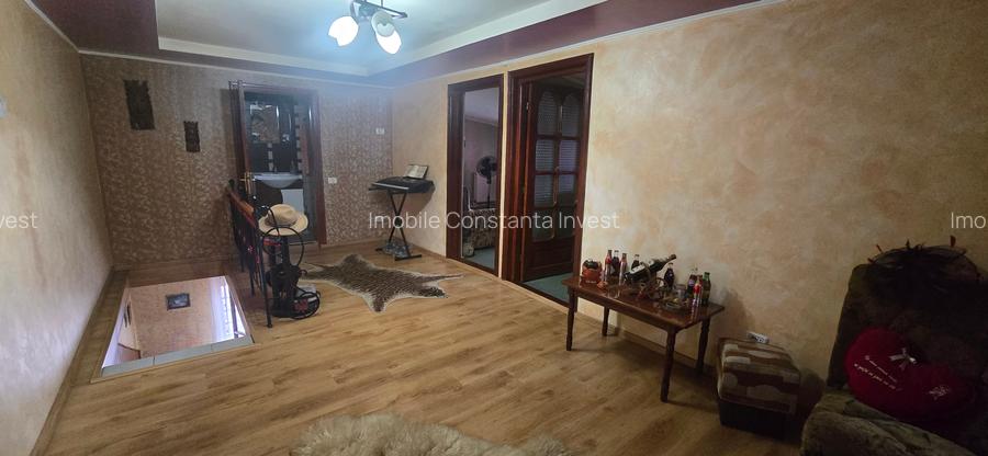 Casa p+2 cu spațiu comericial - 11