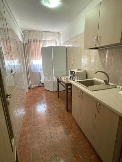 Apartament cu 2 camere - zona Centru  - Bld. Independentei - 3