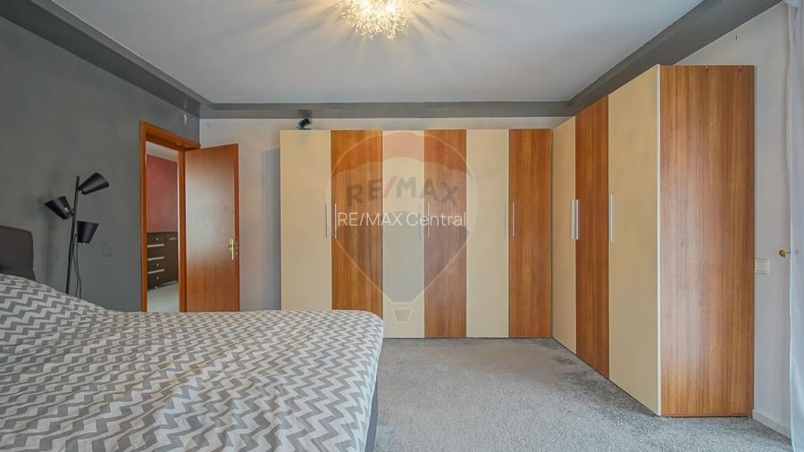 Casă cu garaj și panouri fotovoltaice – Codlea! - 29