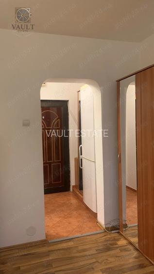 Garsoniera - 7  minute metrou Costin Georgian - 9