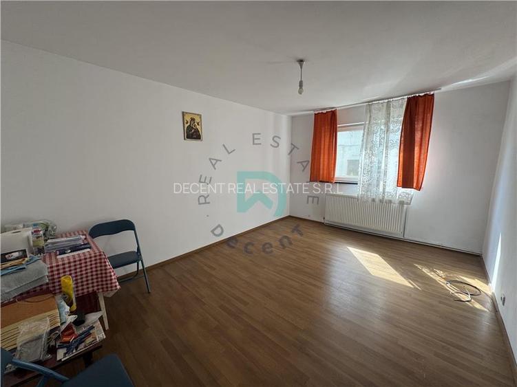 Garsoniera de vanzare Bartolomeu,  Brasov - 2