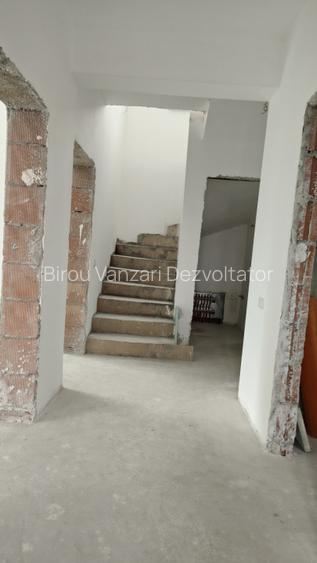 Vilă individuală cu grădină amenajată – confort, intimitate și eleganță tunari - 10