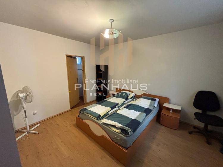 Închiriere - apartament cu 3 camere - Zona Piata Izvoare - 4