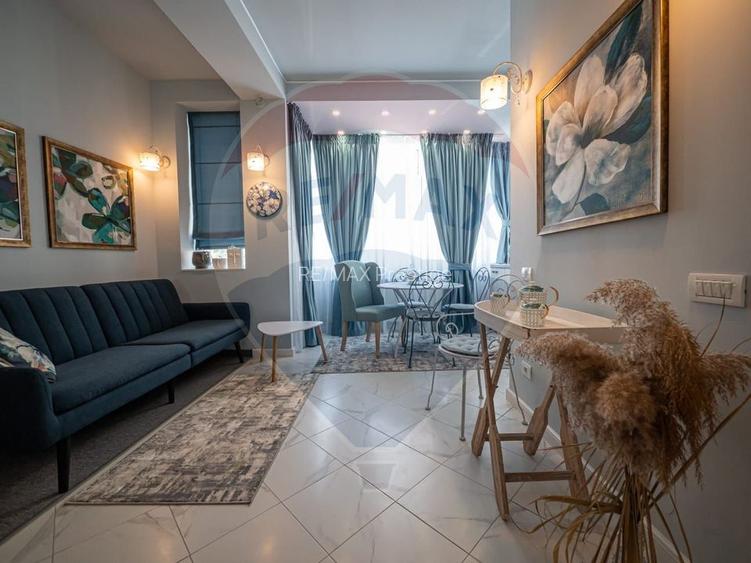 Casă / Vilă cu 5 camere de vânzare în zona Central - 2