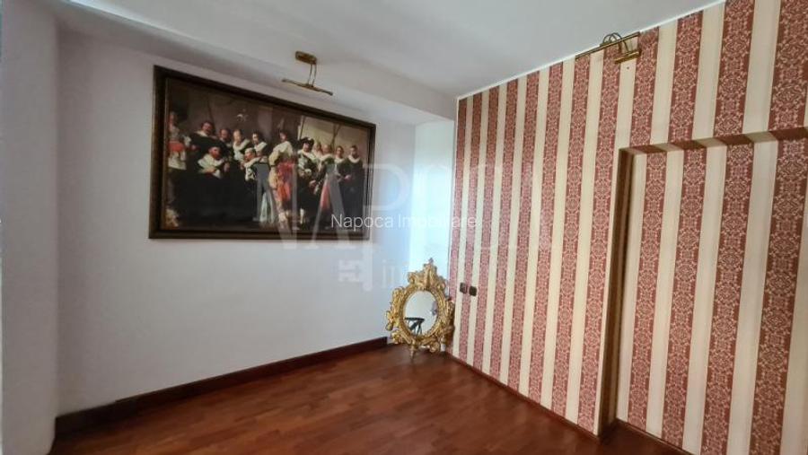 Apartament 4 camere de vanzare in Centru, Cluj Napoca - 3