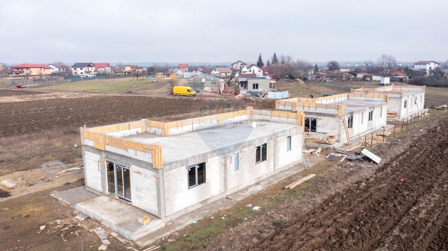 Case noi de vânzare în Săbăreni –3 camere, eficiență și confort modern - 10