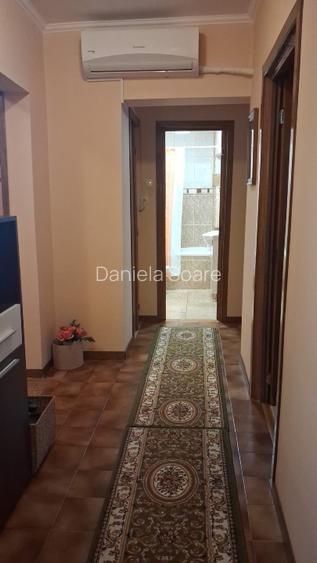 Apartamente cu 4 camere de vânzare - 7