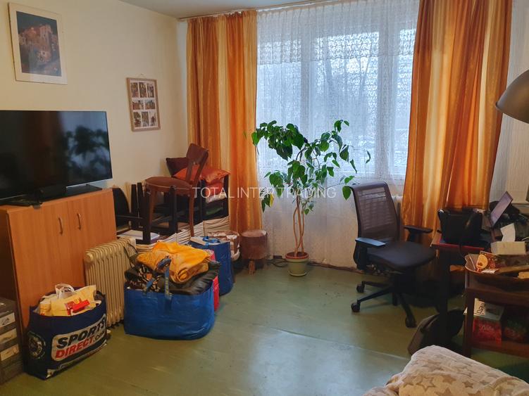 Vanzare-3 camere-1/4-sdec-Dr Taberei-Lovinescu-liber-de renovat-109000E - 10