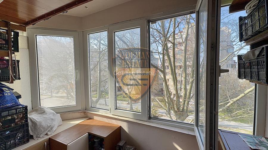 3 Camere Decomandat + uscător + boxă Capitol 3 balcoane centrala gaz 2 bai  A/C - 20