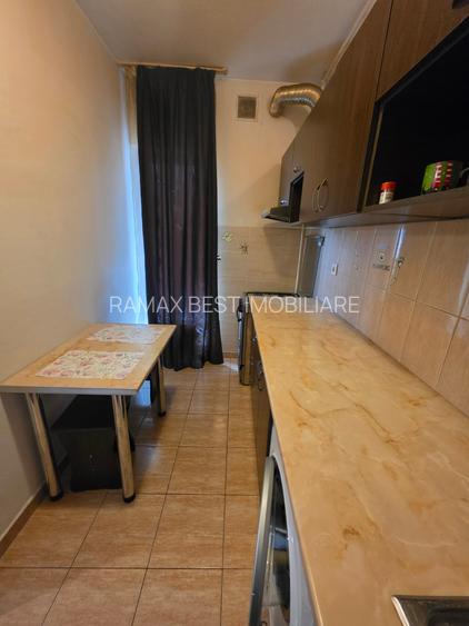 Titan, 15 minute metrou, complex Rasarit de Soare, Auchan Titan - 4