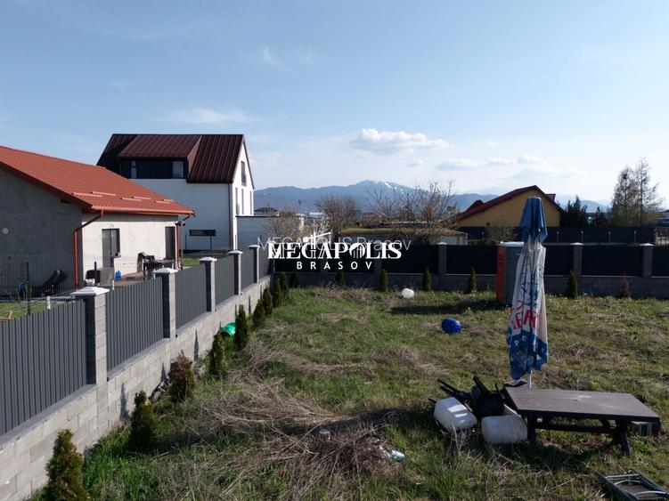 Teren intavilan | Autorizație de construcție + Avize | P + 2E + M - 13