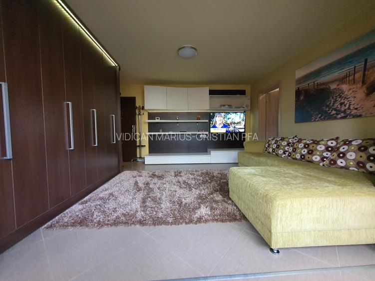 Central in Complex zona A, totul NOU, 80 mp, High-Level-Comfort, comision 0% - 3