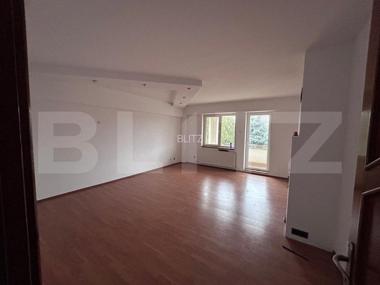 Casa cu 7 camere, 4 bai, 330 mp, 900 mp curte, zona Ford - 8