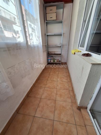 Apartament cu 2 camere, 39 mp, parcare, strada Stejarului - 8