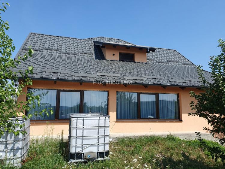 Casa  moderna mobilata cu beci 165mp +3000mp teren Cotnari - 22