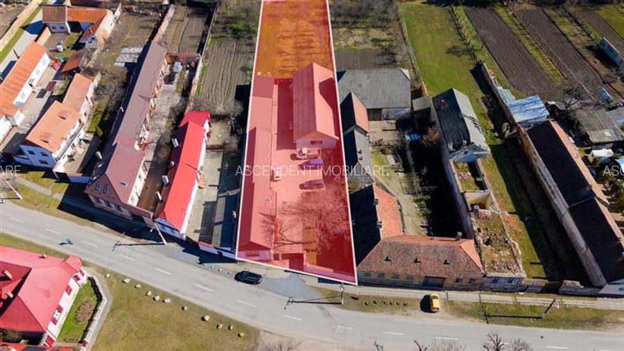 Clasa A, rezidential/ servicii/ investitional, 2.240 mp teren,Central,Halchiu,Br - 56