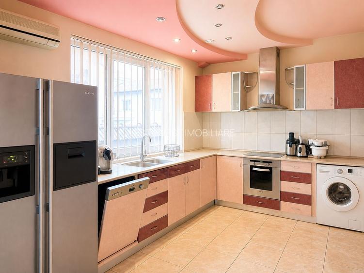 Vilă premium - Zona Rogerius - 5