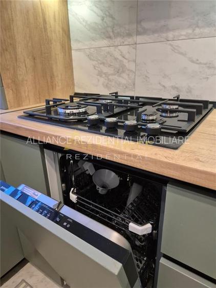 Aparatorii Patriei - Penthouse- 3 Camere -Mobilat - 14