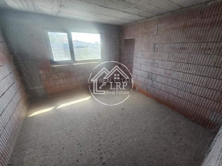 Voluntari-Catedrala, vila 7 camere P+1+M, teren 347mp - 18