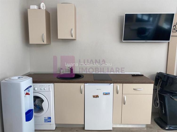 Spatiu comercial 70 mp de inchiriat | salon 3 camere | zona Centrala | - 5