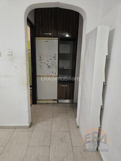 Apartament 3 camere | Etaj 2 | Zona Velenta - str. Razboieni - 6