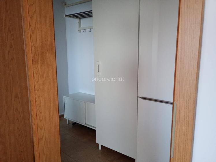 Garsonieră confort I de închiriat, parțial mobilată, Bld. Gării, Nr. 21 - 13