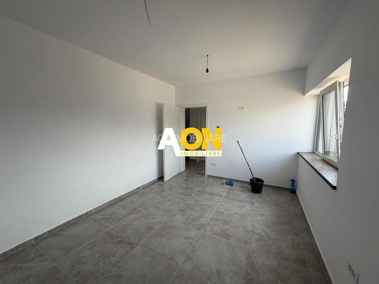 1/2 Duplex 4 Camere, 3 Bai, 2 Balcoane, 431mp Teren - 6