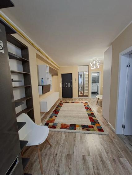Apartament de 2 camere, semidecomandat, zona VIVO - 2