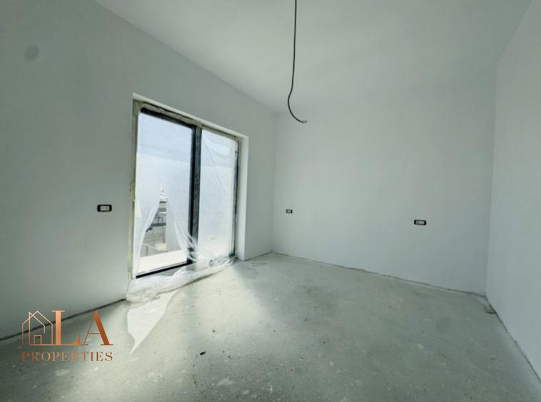 Casa 4 camere | Teren 479mp | Panouri fotovoltaice | Domnesti
