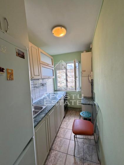 Apartament cu 3 camere de inchiriat, centrala, zona Cetatii, Timisoara